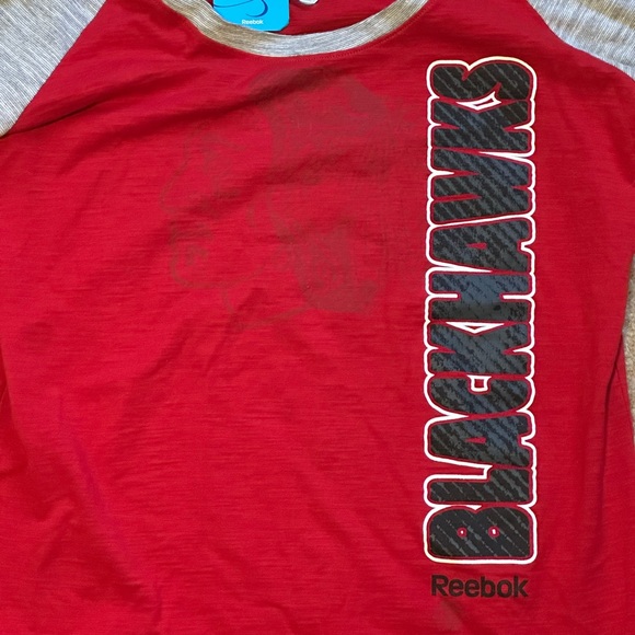 Chicago Blackhawks Longsleeve - Picture 3 of 5